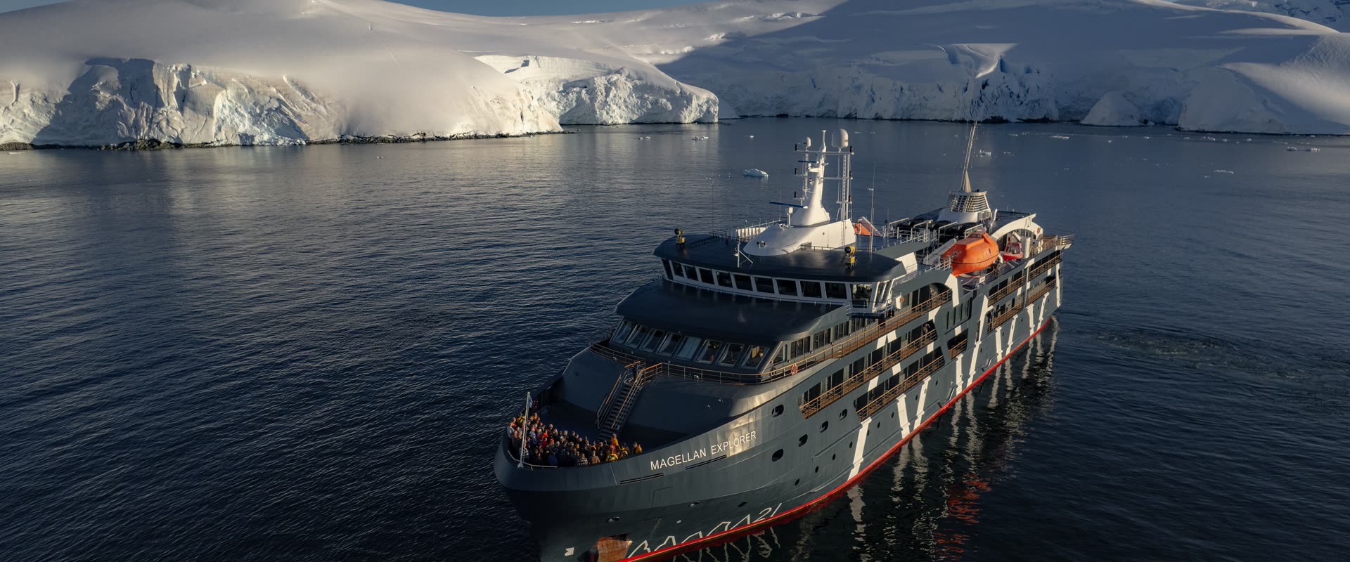 MAGELLAN EXPLORER
